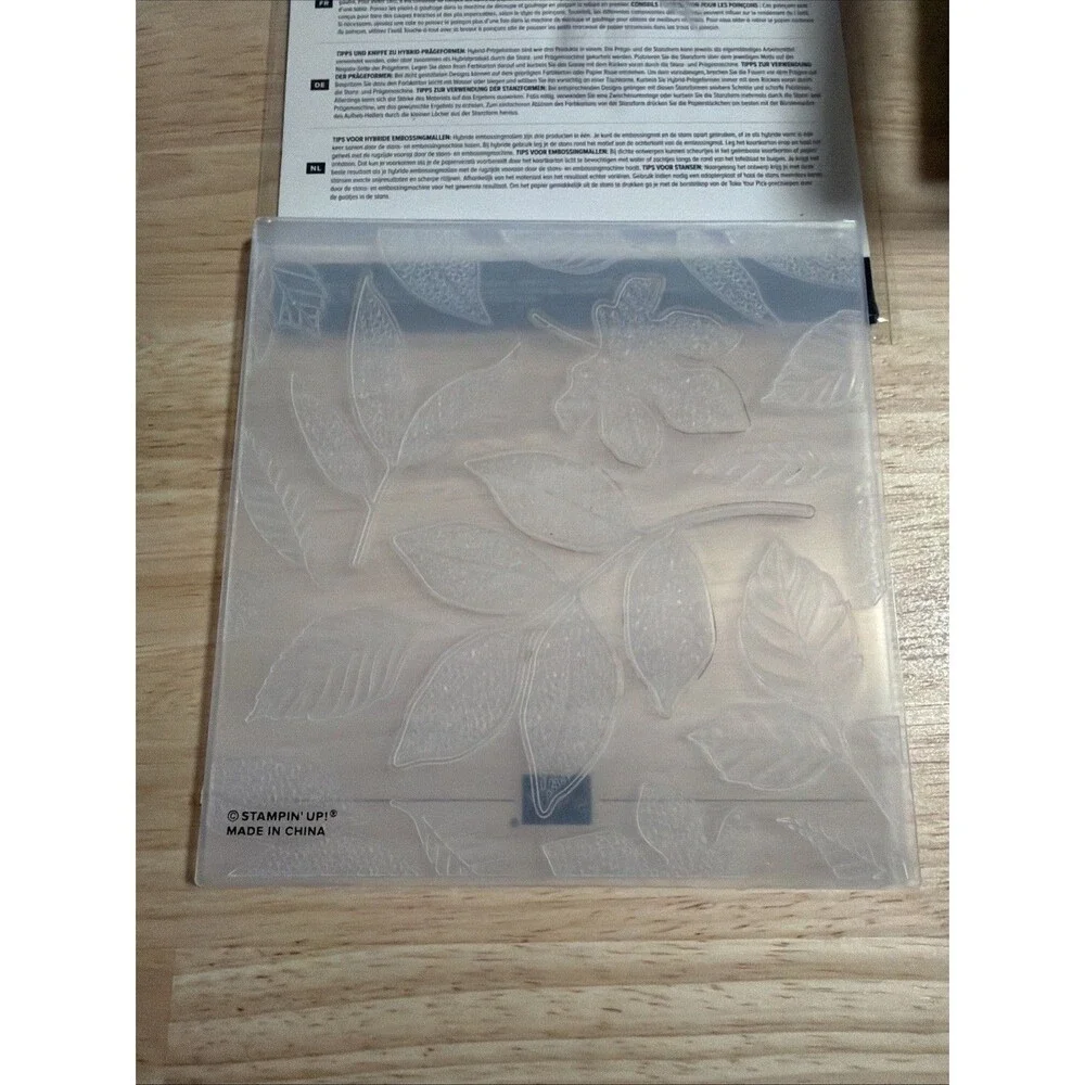 Stampin Up! CHANGING LEAVES Stamp Set, DIES  & embossing folder